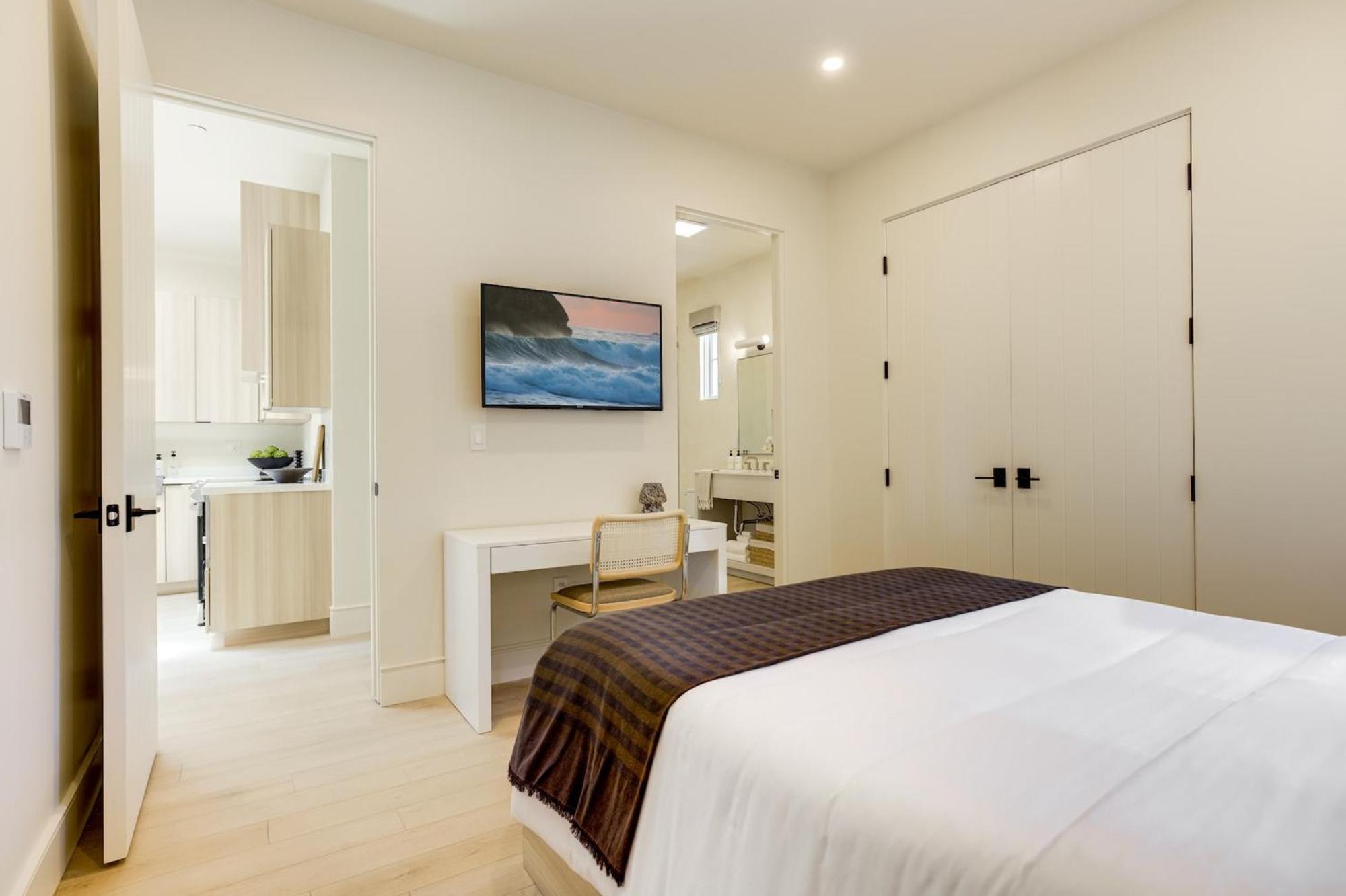 Casa De La Vina - Boutique Apartments In Downtown Santa Barbara Bagian luar foto