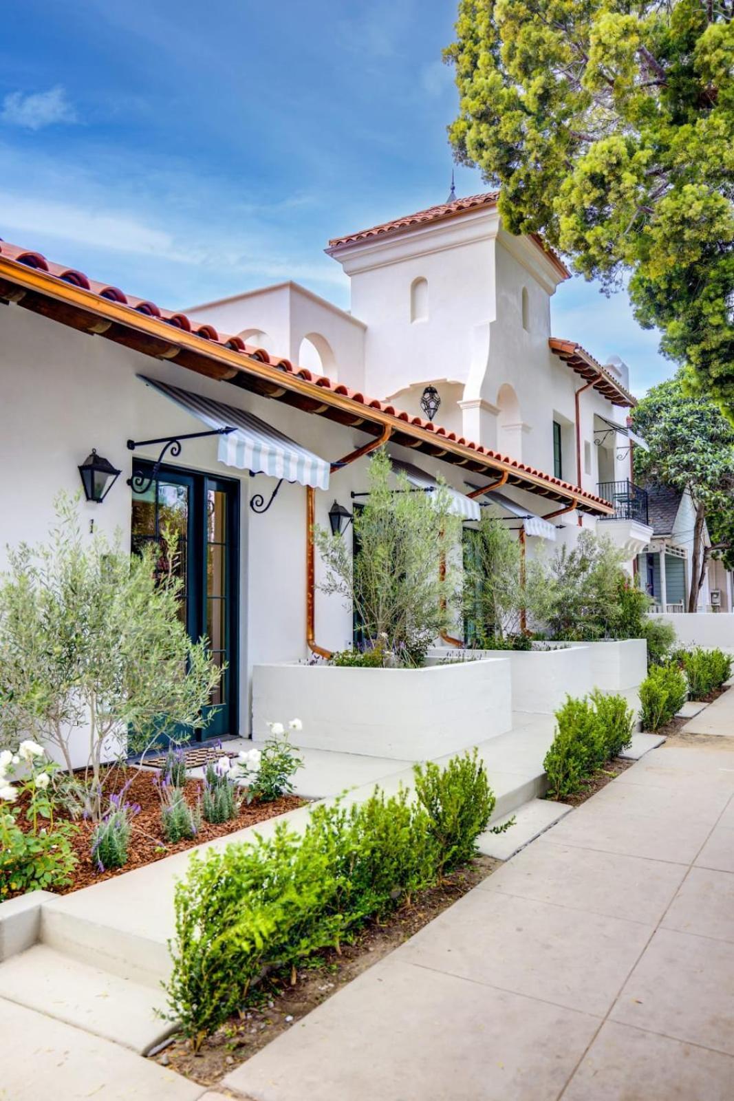 Casa De La Vina - Boutique Apartments In Downtown Santa Barbara Bagian luar foto