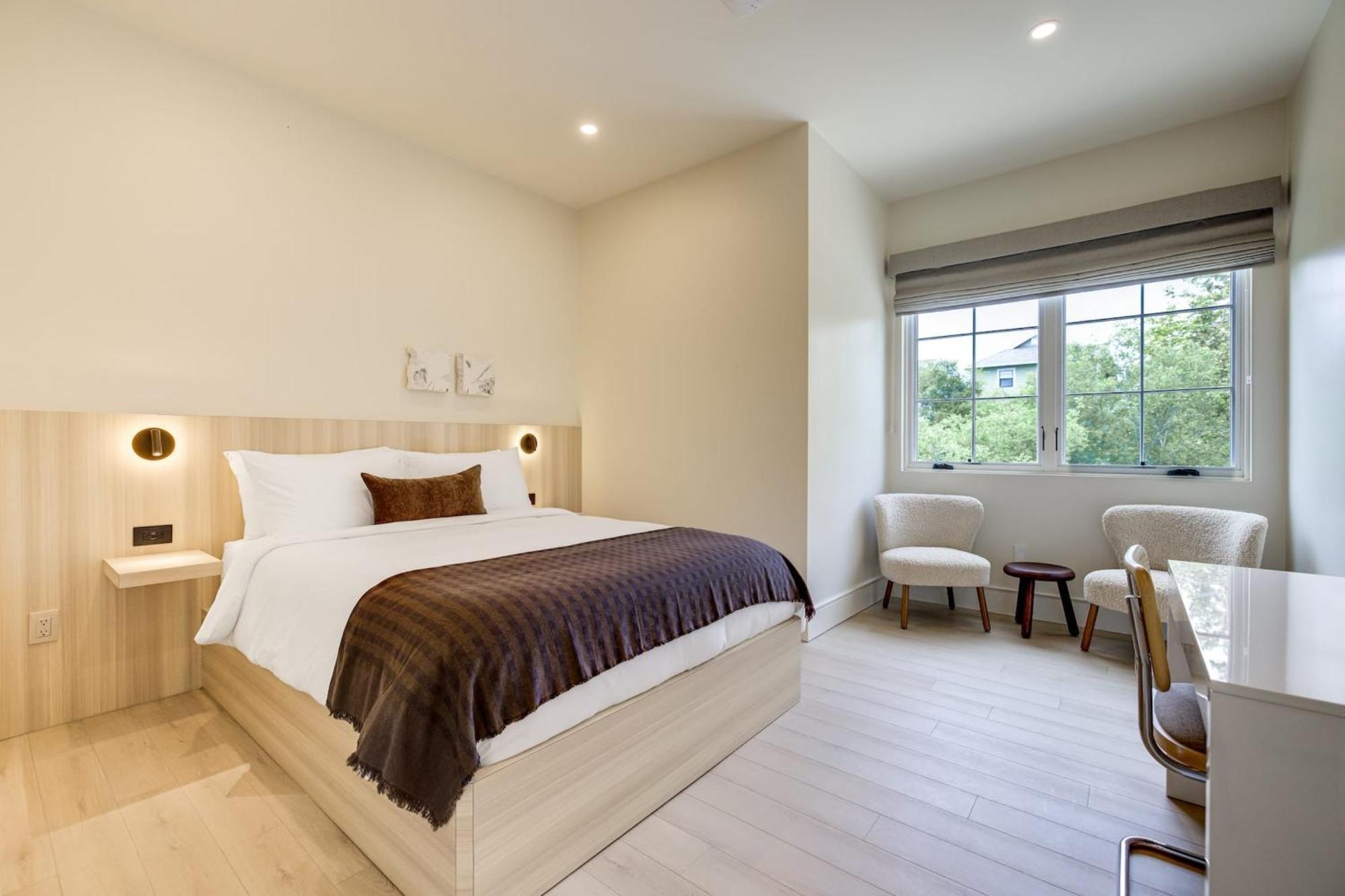 Casa De La Vina - Boutique Apartments In Downtown Santa Barbara Bagian luar foto