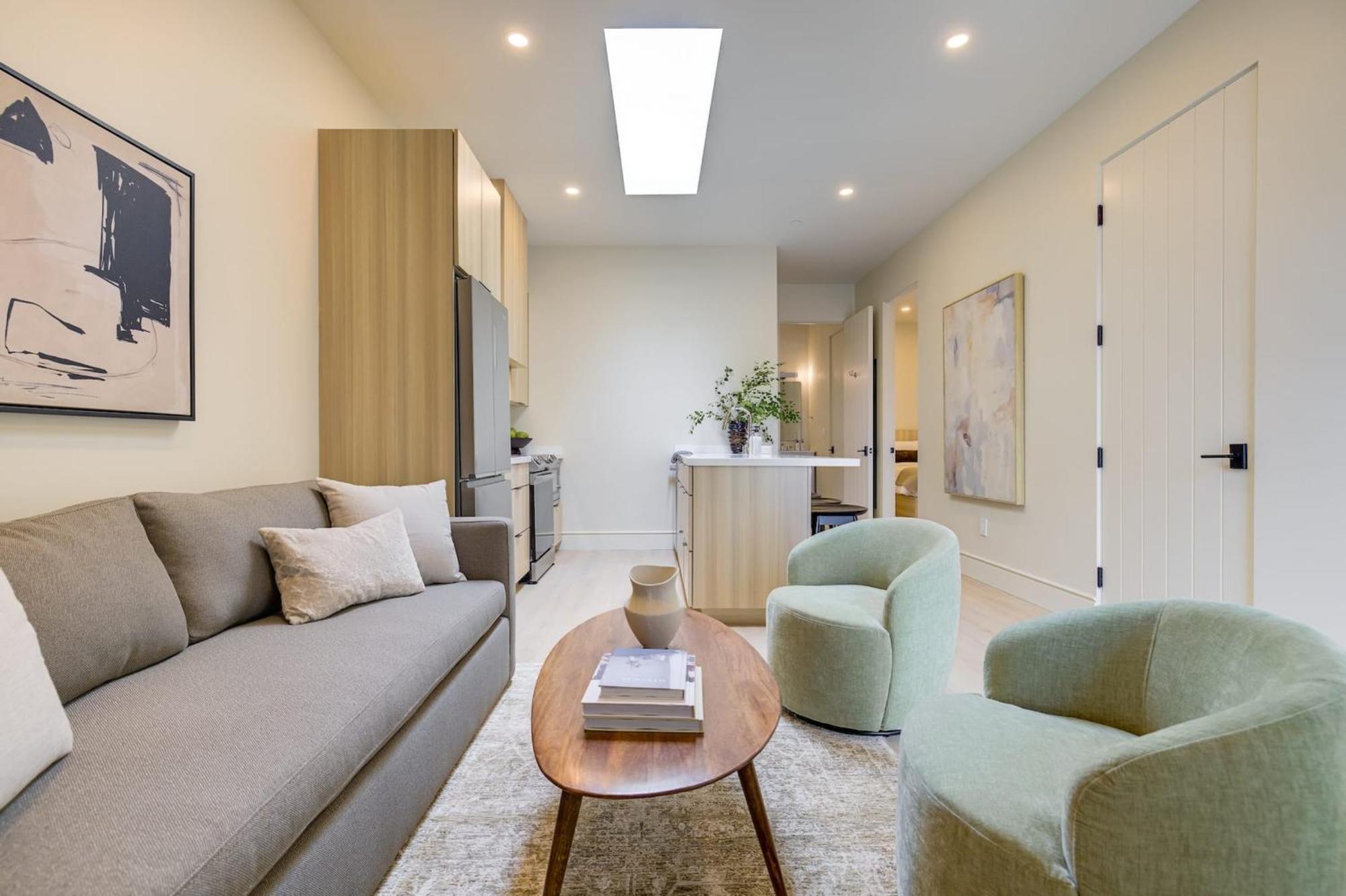Casa De La Vina - Boutique Apartments In Downtown Santa Barbara Bagian luar foto